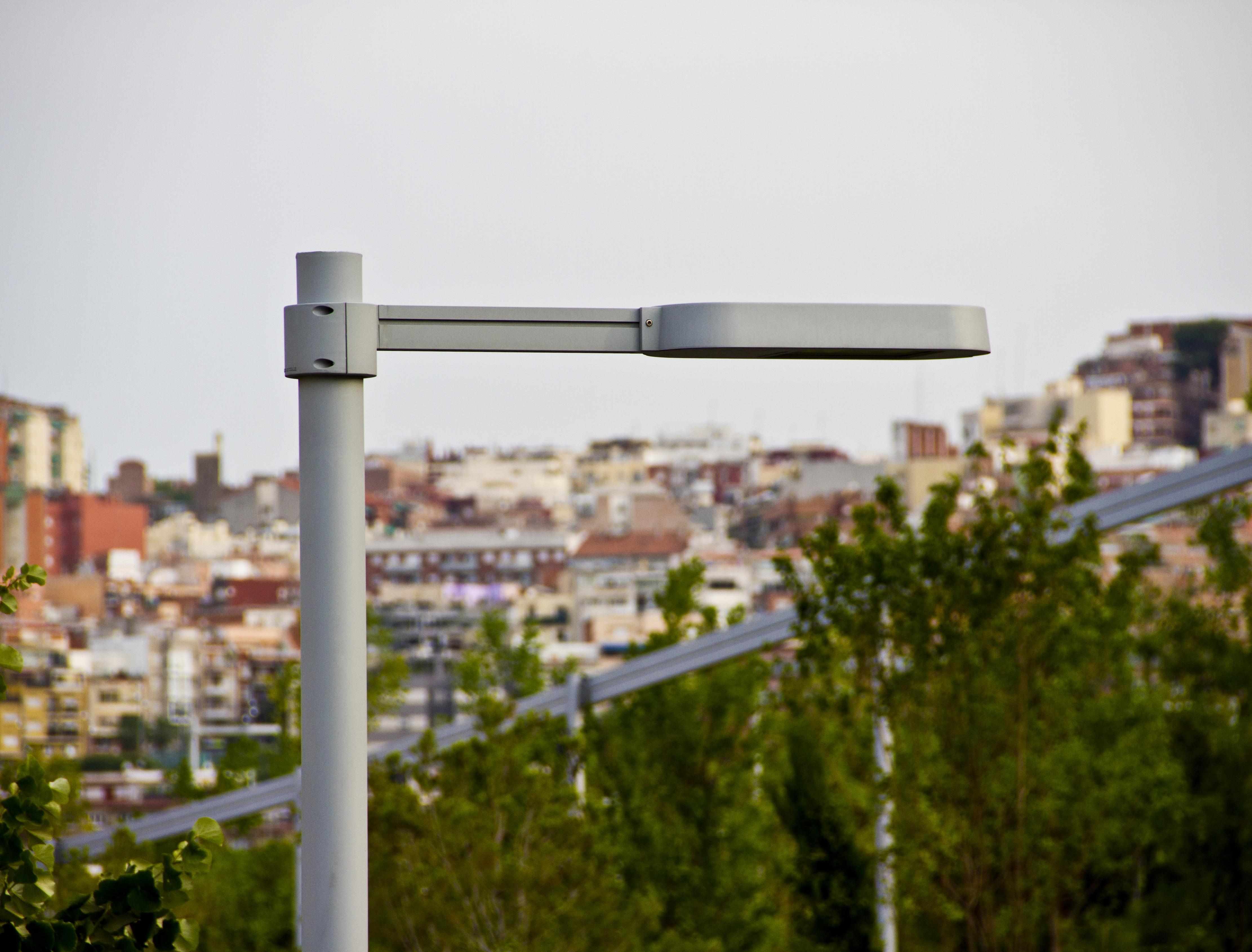 Candela Farolas Iluminación Urbana Urbidermis